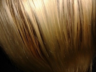 batiste Hint-of-Colour Dry Shampoo hell/blond
