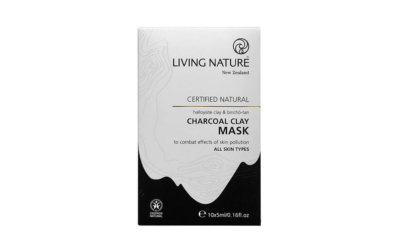 Living Nature Charcoal Clay Mask //BEAUTY
